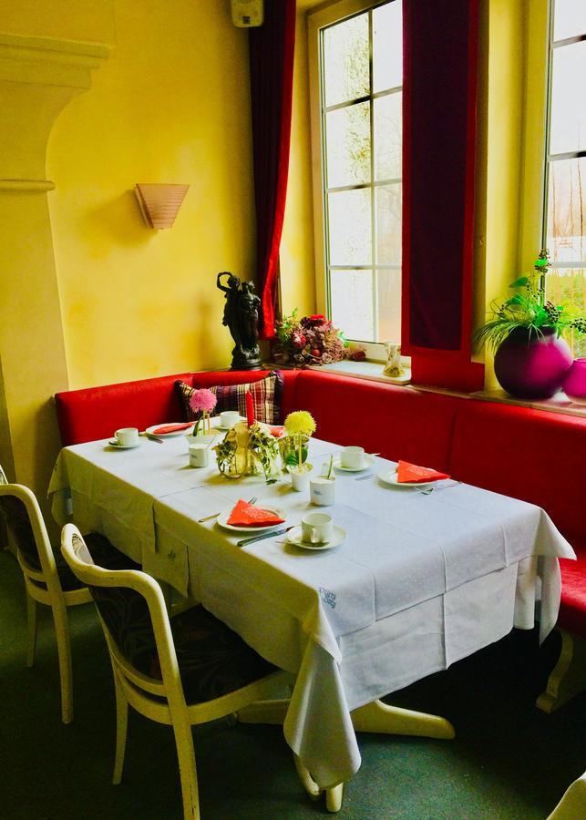 Hotel Petersburg Witten Extérieur photo