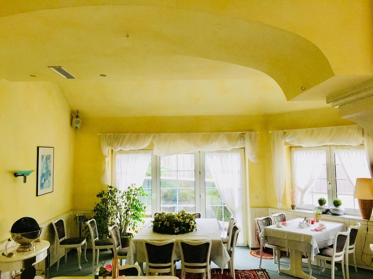 Hotel Petersburg Witten Extérieur photo