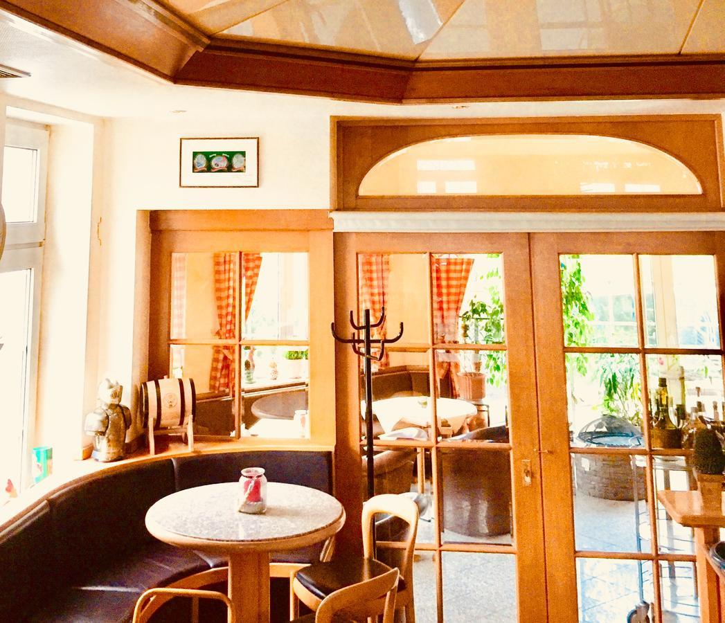 Hotel Petersburg Witten Extérieur photo